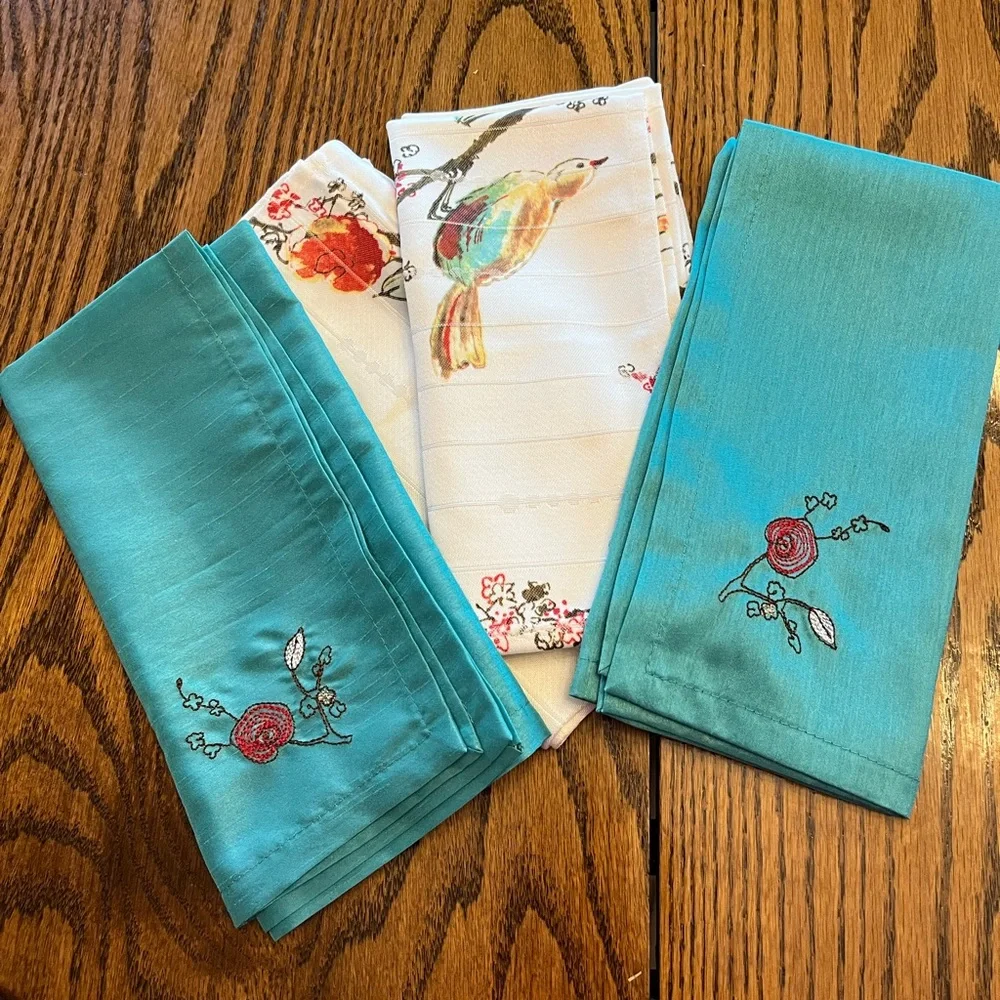 Lenox White Placemats and Napkins with Teal Trim and Multicolor Bird Motif